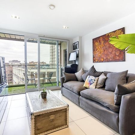 1Br Penthouse Flat In East London Appartement Buitenkant foto